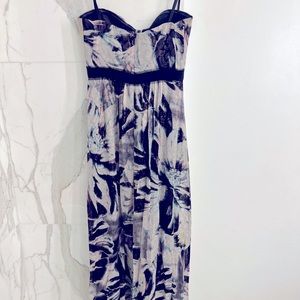 BCBGMaxazria Sleeveless gown size 04